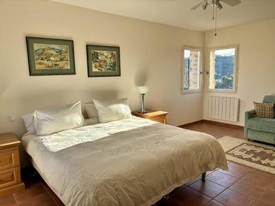 Maison en pierre - 142 m² - 6 pièces