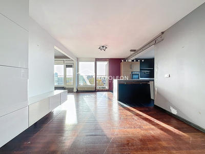 Appartement - 85 m² - 3 pièces