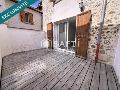 Maison - 64 m² - 3 pièces