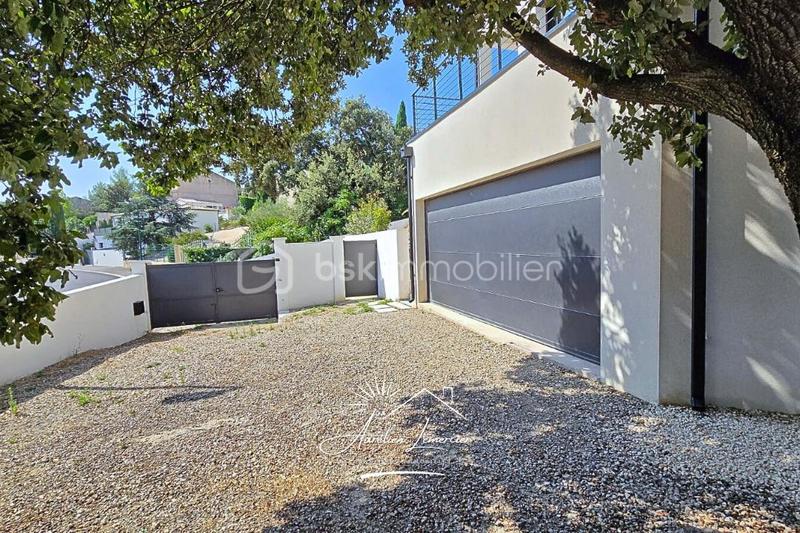 Villa - 147 m² - 5 pièces