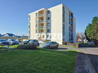 Appartement - 80 m² - 4 pièces