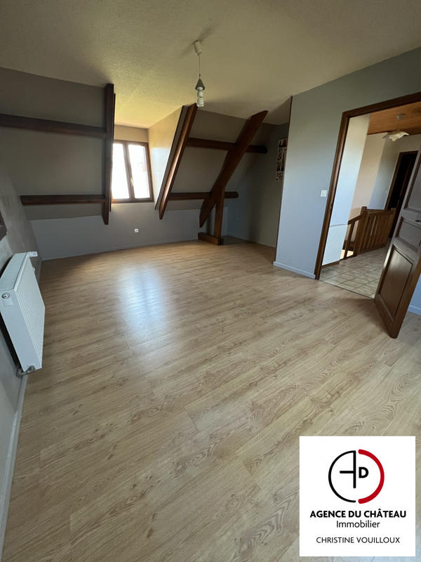 Maison traditionnelle - 143 m² - 5 pièces