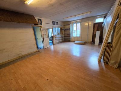 Maison ancienne - 131 m² - 6 pièces