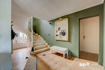 Maison - 196 m² - 5 pièces