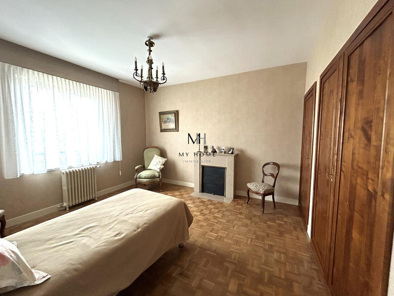 Maison - 160 m² - 6 pièces