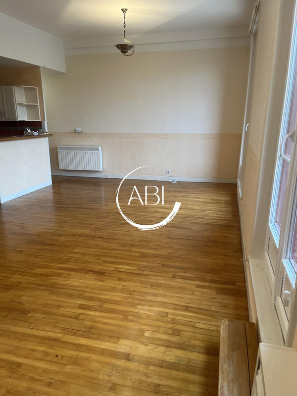 Appartement - 71 m² - 2 pièces