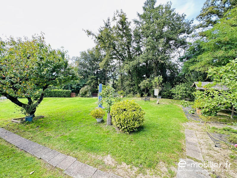 Maison - 101 m² - 5 pièces