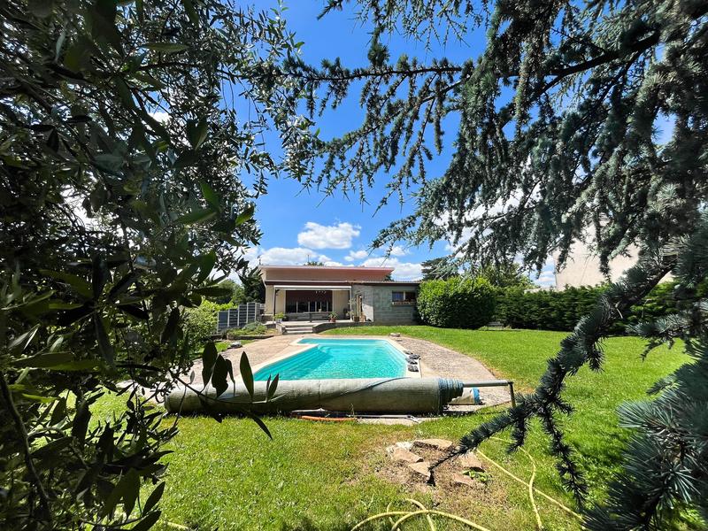 Maison - 190 m² - 4 pièces