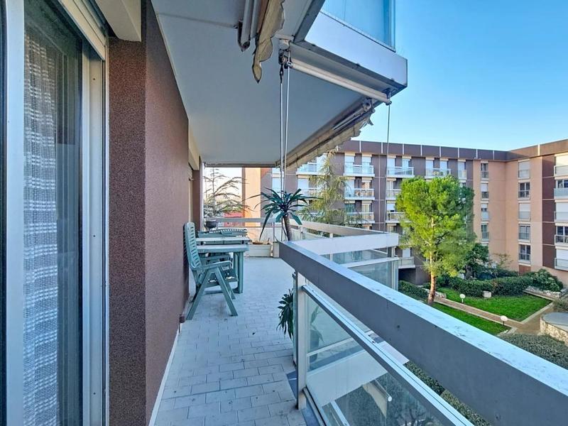 Appartement - 110 m² - 5 pièces