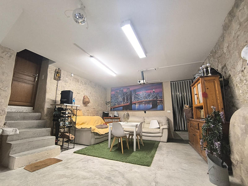 Maison - 173 m² - 7 pièces