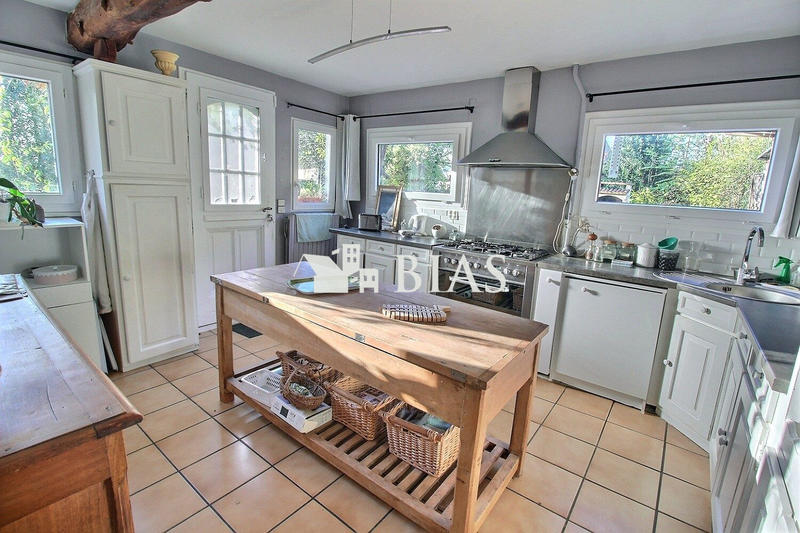 Maison ancienne - 131 m² - 6 pièces