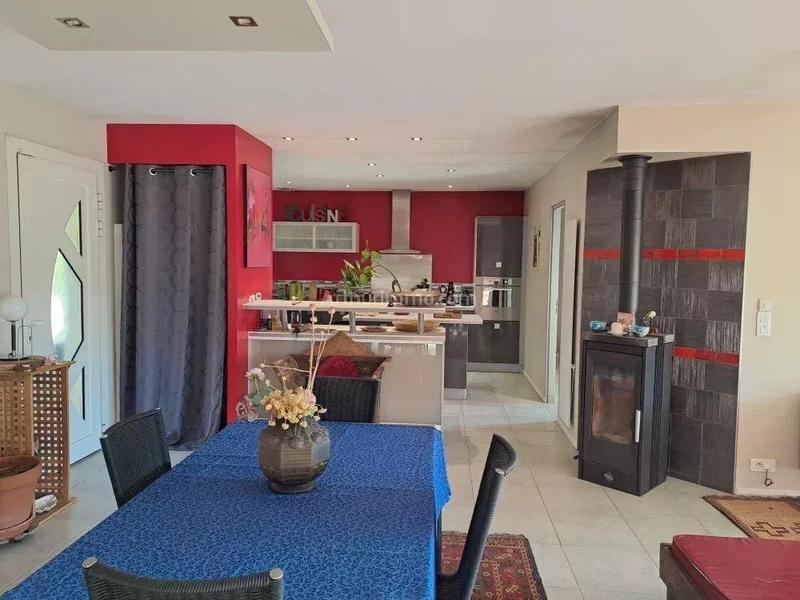 Maison - 100 m² - 4 pièces