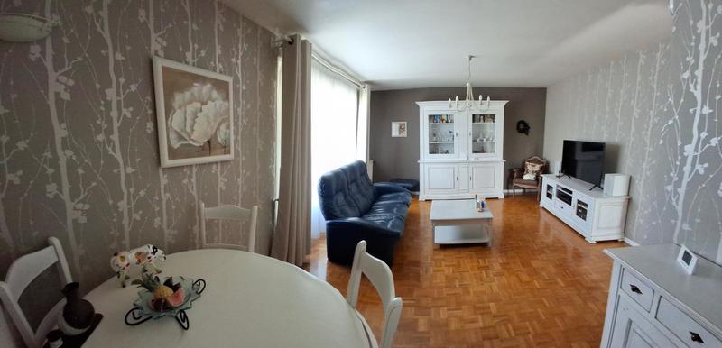 Maison - 97 m² - 5 pièces