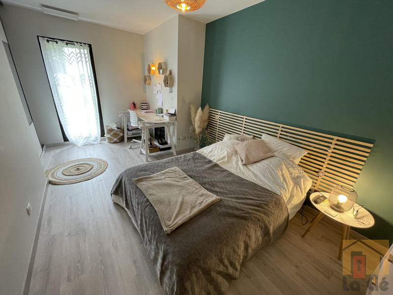 Maison contemporaine - 163 m² - 5 pièces