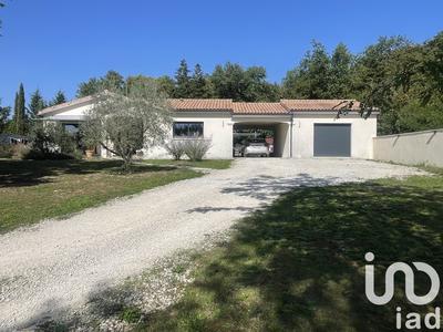 Maison - 144 m² - 5 pièces