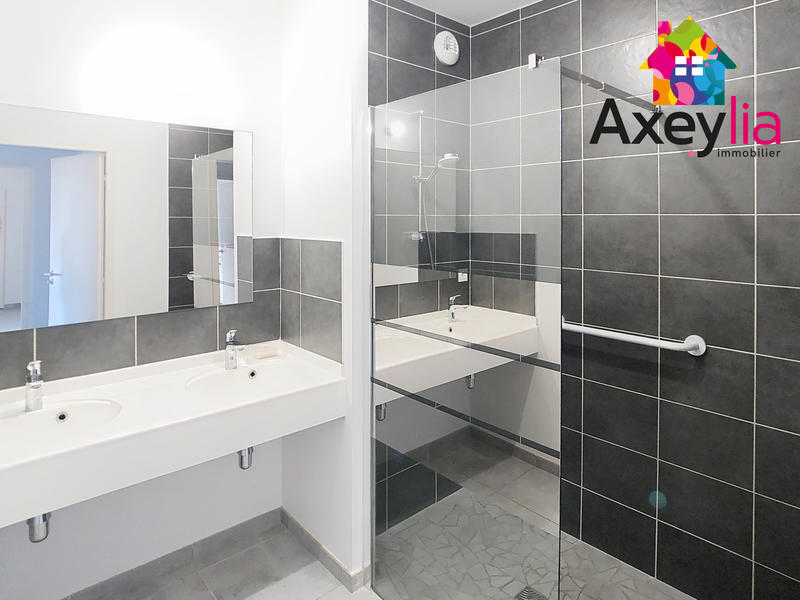 Appartement - 98 m² - 4 pièces