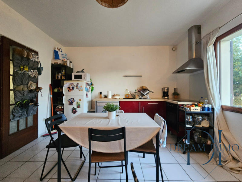 Villa - 168 m² - 10 pièces