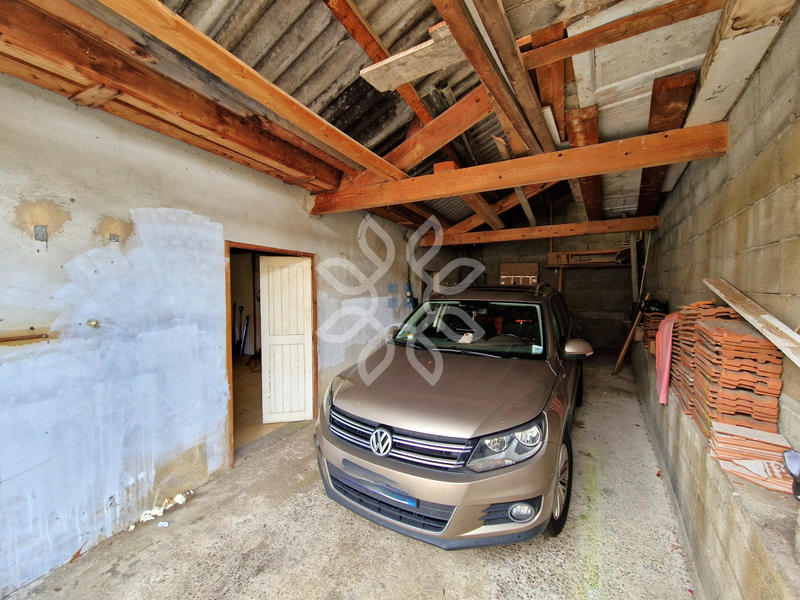 Maison de village - 140 m² - 7 pièces