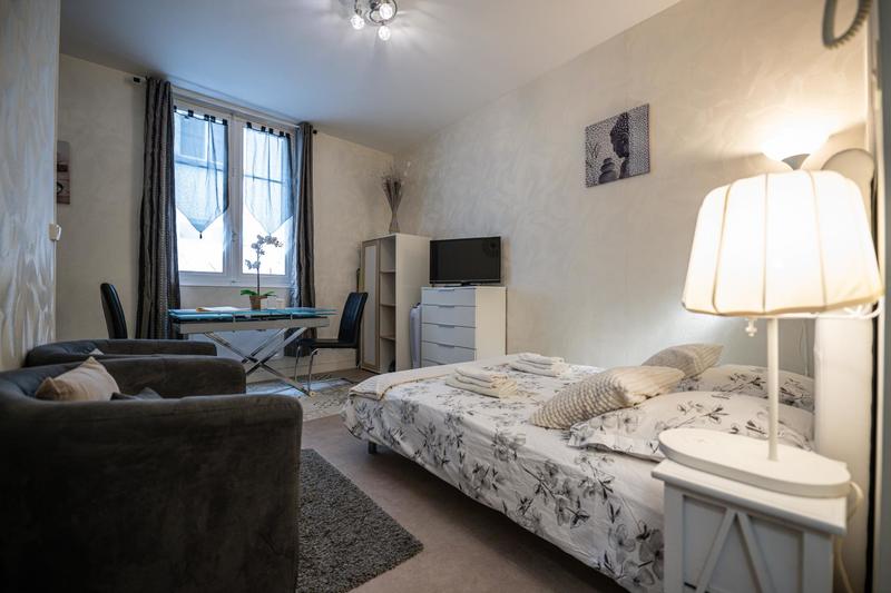 Appartement - 80 m² - 4 pièces