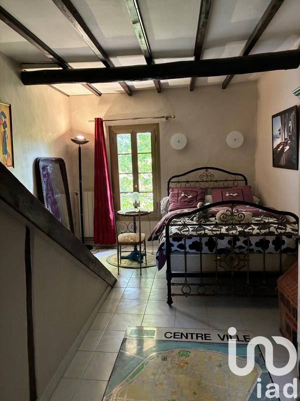 Maison - 197 m² - 8 pièces