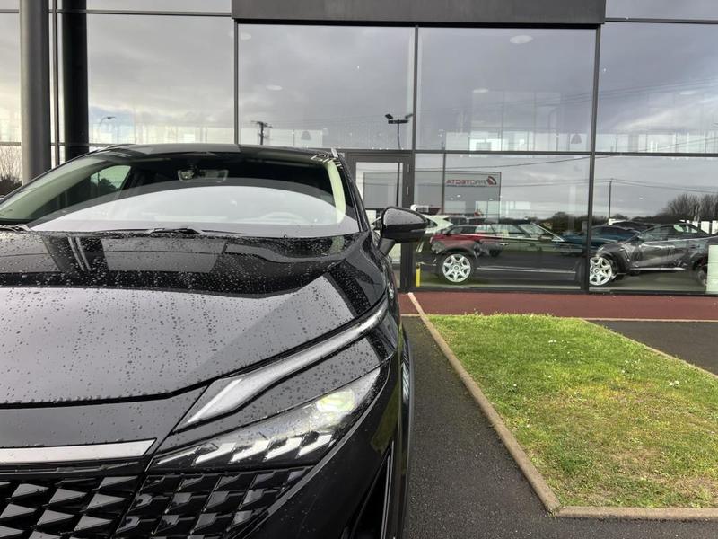 Nissan Qashqai 1.5 Hybrid 205 n-Connecta