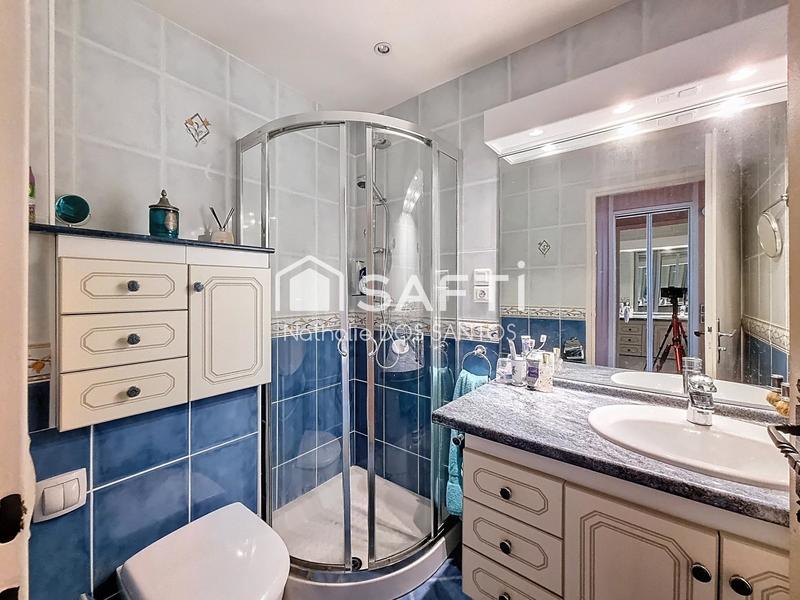 Maison - 96 m² - 5 pièces