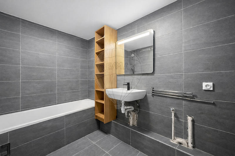 Appartement - 49 m² - 2 pièces