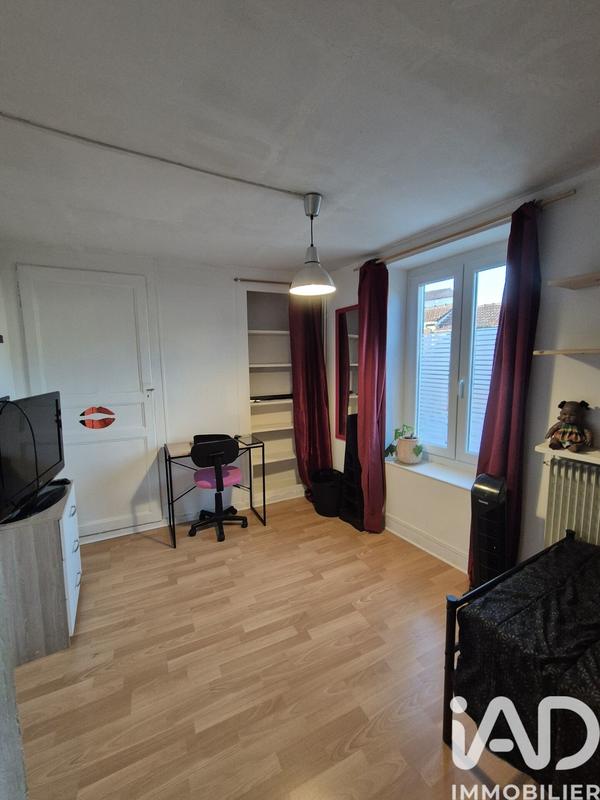 Maison - 101 m² - 5 pièces