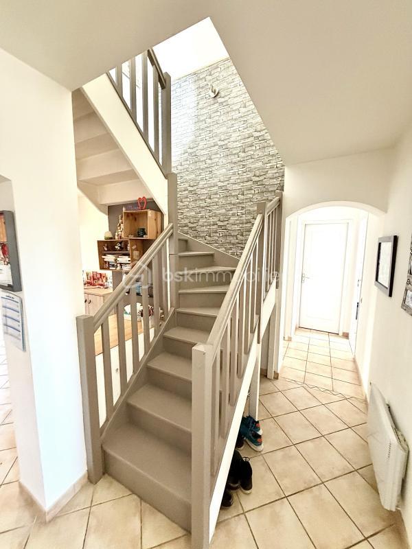 Maison - 135 m² - 6 pièces