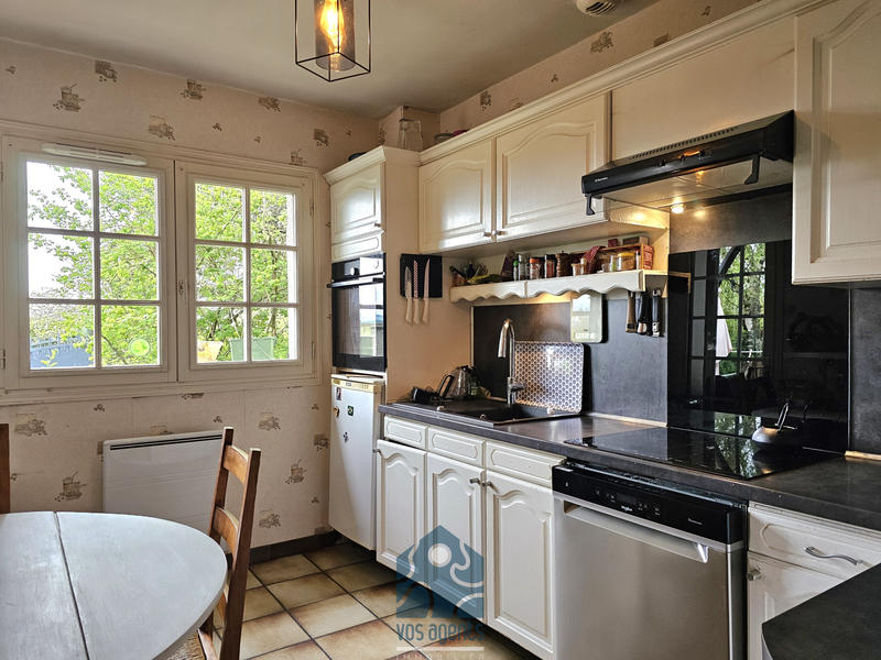 Maison - 190 m² - 8 pièces