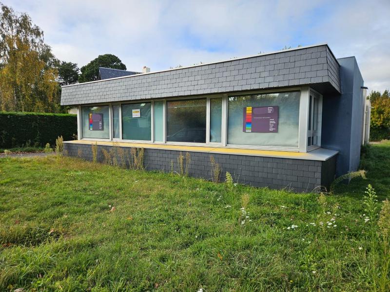 Bureau - 190 m² - 10 pièces