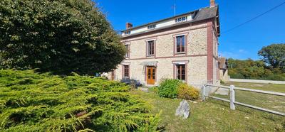 Corps de ferme - 400 m² - 5 pièces