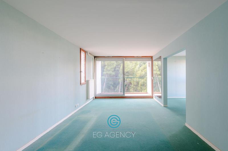 Appartement - 90 m² - 4 pièces