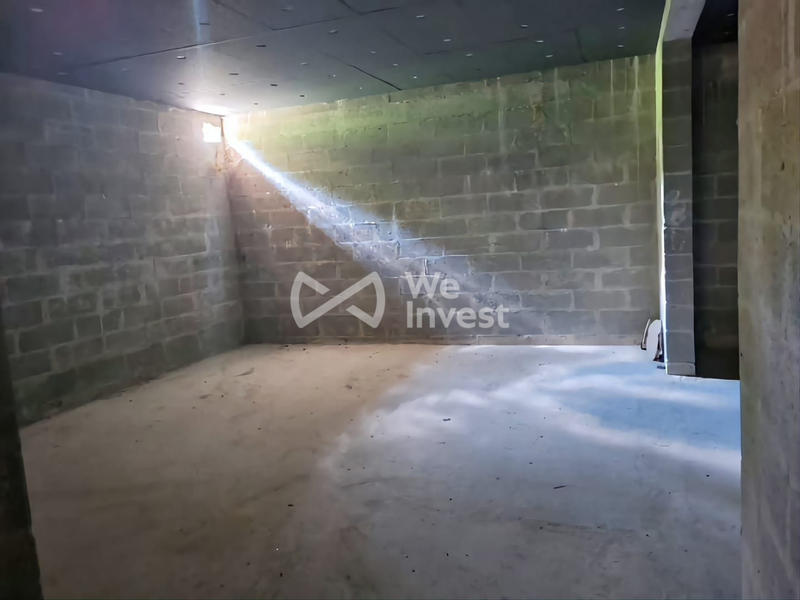 Maison - 180 m² - 7 pièces