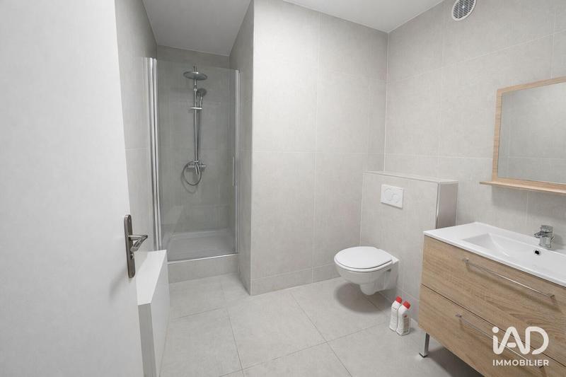 Local commercial - 900 m²