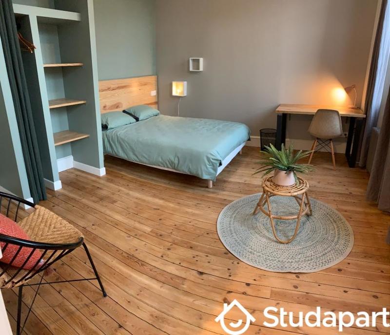 Chambre - 18 m² - 1 pièce
