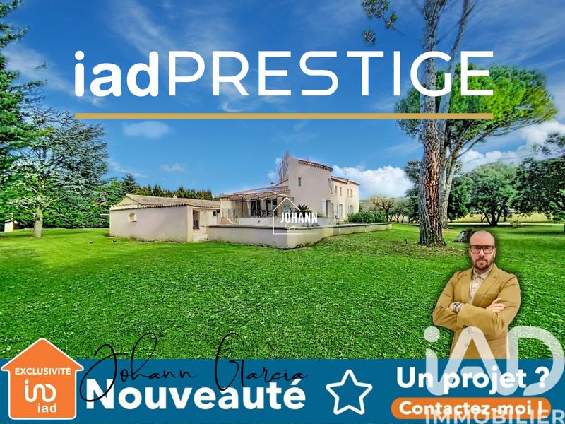Maison - 315 m² - 10 pièces