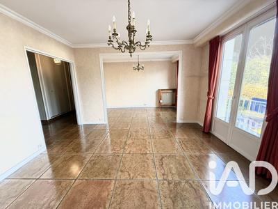 Appartement - 76 m² - 4 pièces