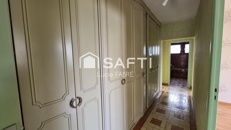 Maison - 200 m² - 6 pièces