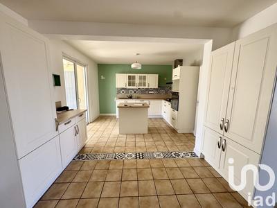 Maison - 234 m² - 5 pièces