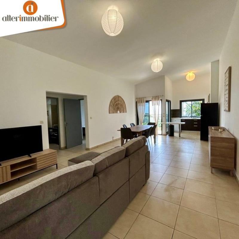 Appartement - 72 m² - 3 pièces