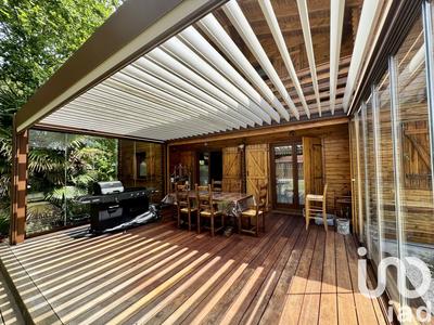 Maison - 187 m² - 6 pièces