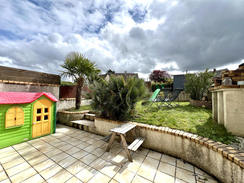 Maison - 88 m² - 5 pièces