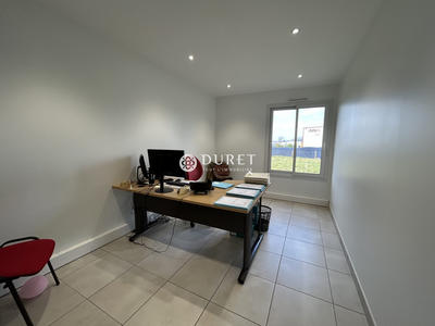 Bureau - 245 m²