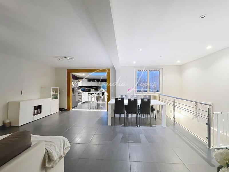 Maison - 116 m² - 5 pièces