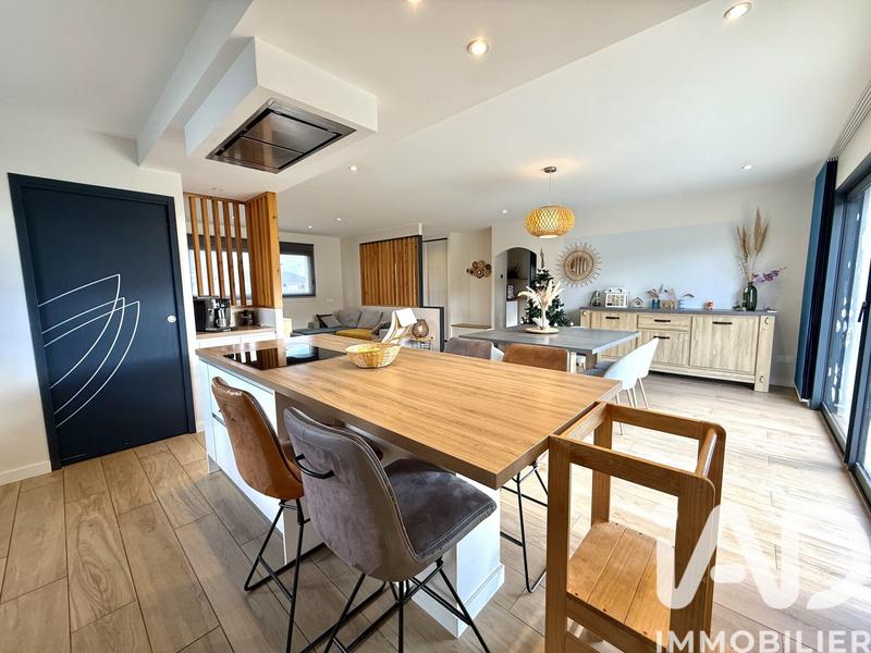 Maison - 118 m² - 6 pièces