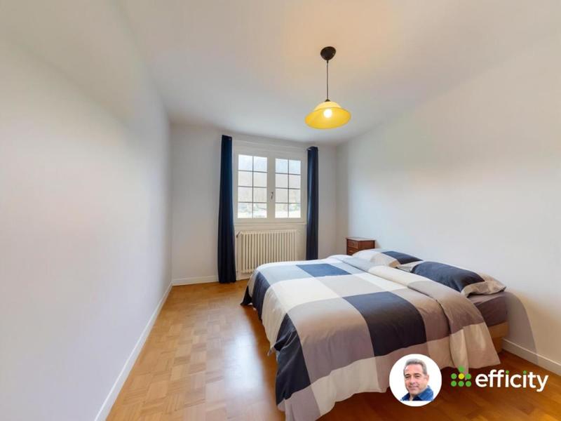 Pavillon - 187 m² - 7 pièces