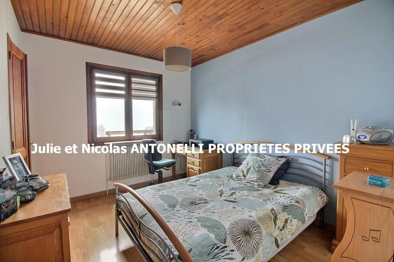 Maison - 92 m² - 5 pièces