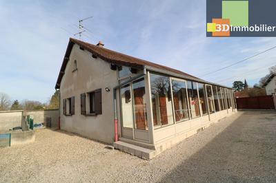 Maison - 95 m² - 5 pièces