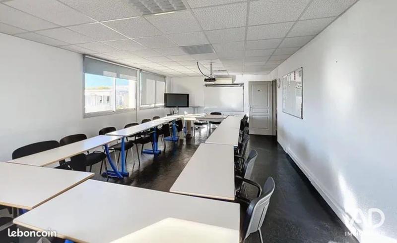 Local commercial - 180 m²